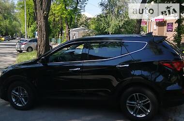 Позашляховик / Кросовер Hyundai Santa FE 2016 в 