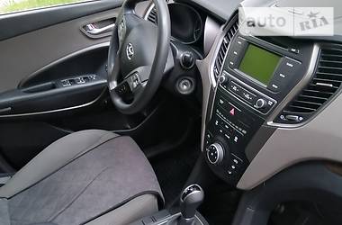 Позашляховик / Кросовер Hyundai Santa FE 2016 в 
