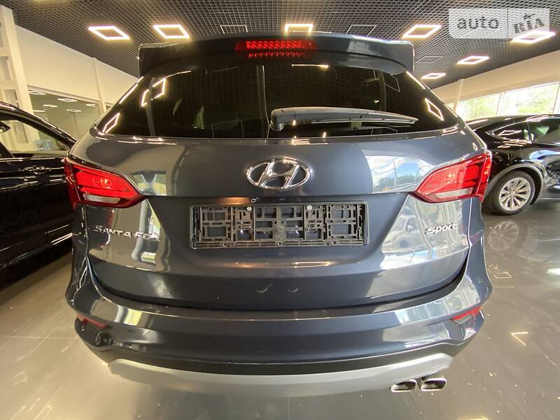 Позашляховик / Кросовер Hyundai Santa FE 2017 в Одесі