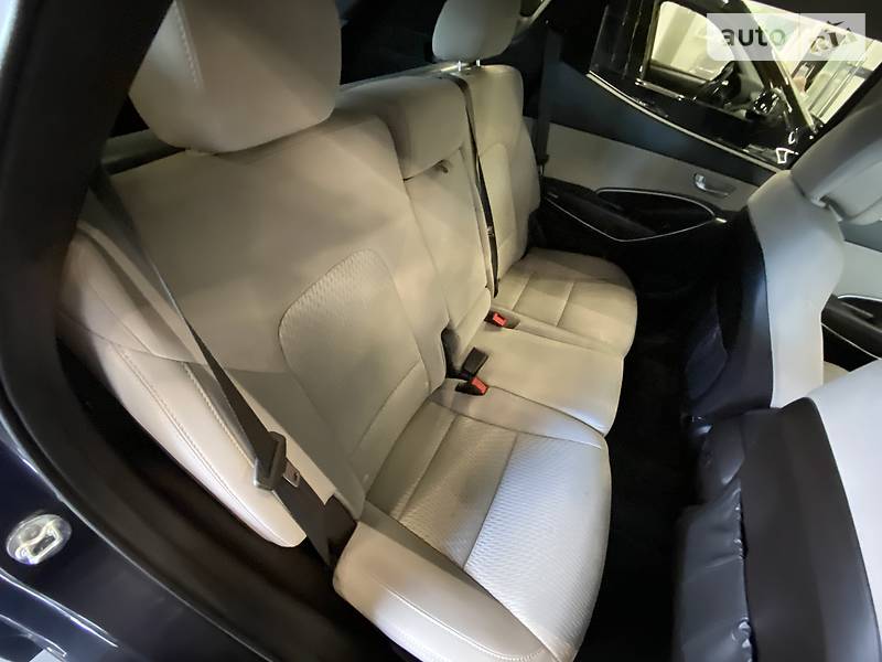 Позашляховик / Кросовер Hyundai Santa FE 2017 в Одесі