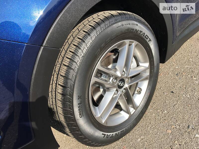 Позашляховик / Кросовер Hyundai Santa FE 2016 в Києві