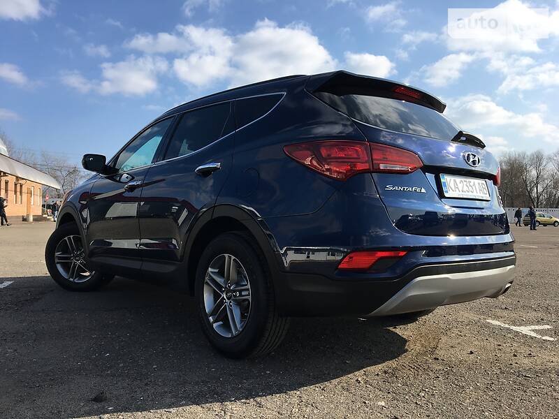 Позашляховик / Кросовер Hyundai Santa FE 2016 в Києві