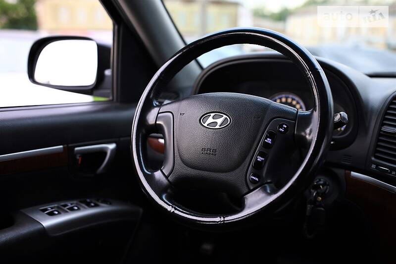 Позашляховик / Кросовер Hyundai Santa FE 2006 в Харкові