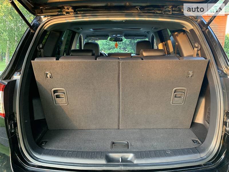 Позашляховик / Кросовер Hyundai Santa FE 2011 в Луцьку