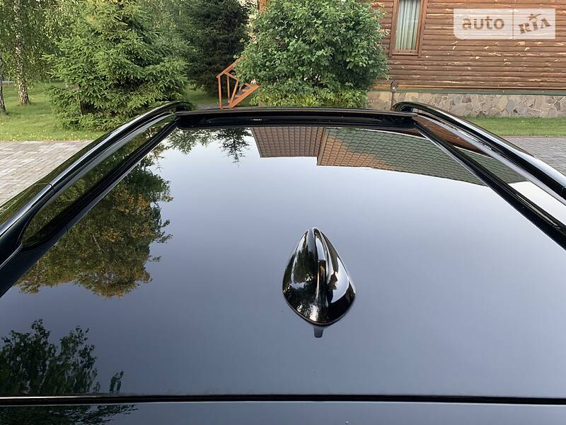 Позашляховик / Кросовер Hyundai Santa FE 2011 в Луцьку