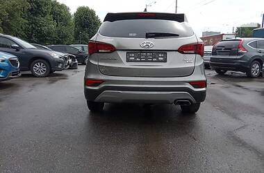 Внедорожник / Кроссовер Hyundai Santa FE 2016 в Киеве