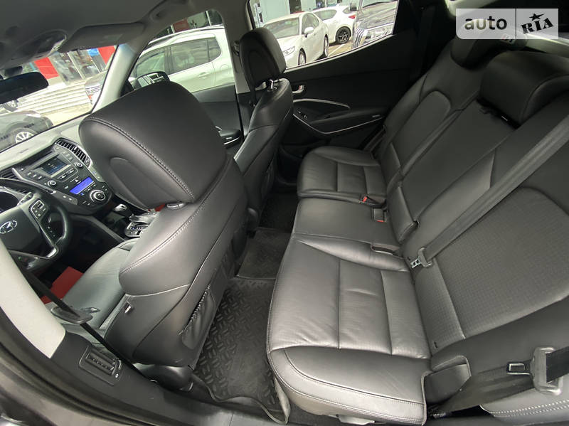Позашляховик / Кросовер Hyundai Santa FE 2014 в Одесі