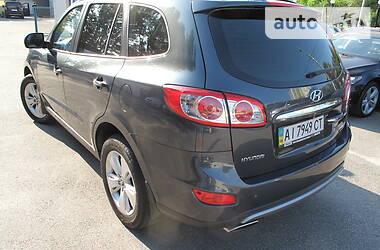 Внедорожник / Кроссовер Hyundai Santa FE 2011 в Киеве