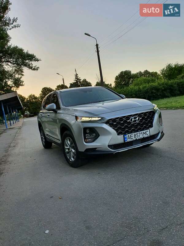 Внедорожник / Кроссовер Hyundai Santa FE 2019 в Киеве фото 8 Внедорожник / Кроссовер Hyundai Santa FE 2019 в Киеве