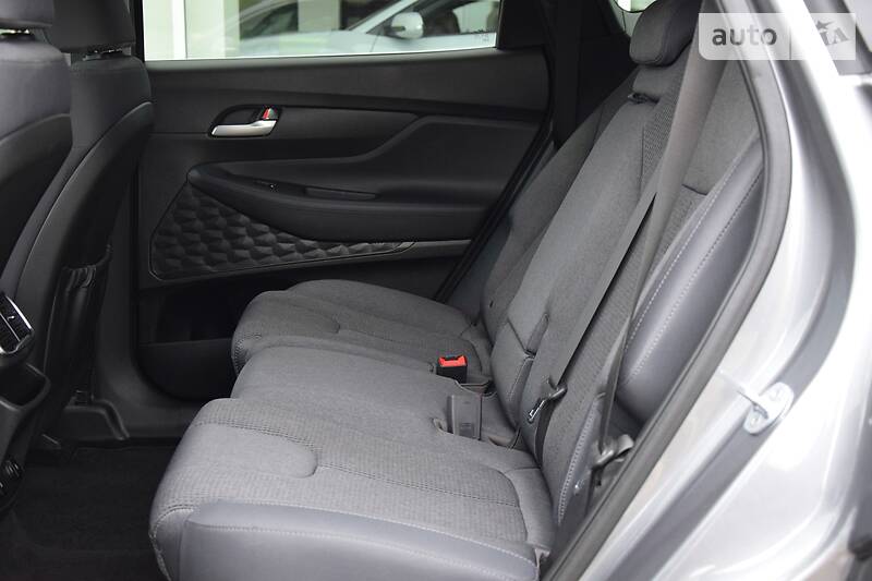 Позашляховик / Кросовер Hyundai Santa FE 2019 в Києві