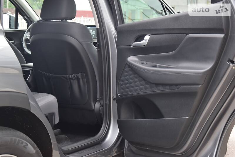 Позашляховик / Кросовер Hyundai Santa FE 2019 в Києві