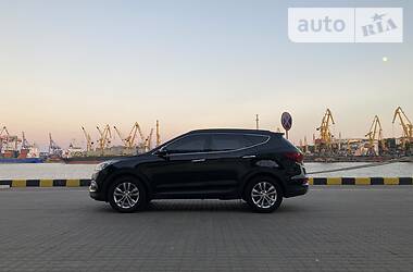 Внедорожник / Кроссовер Hyundai Santa FE 2017 в Киеве