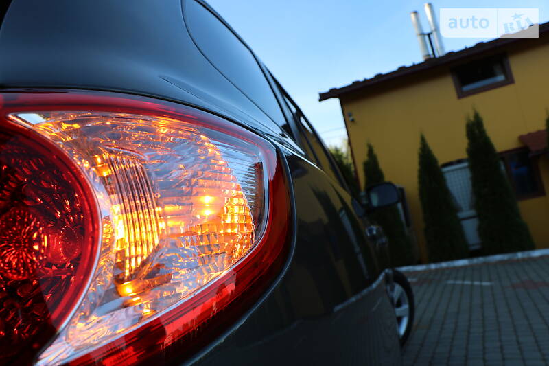 Позашляховик / Кросовер Hyundai Santa FE 2008 в Трускавці фото 299 Позашляховик / Кросовер Hyundai Santa FE 2008 в Трускавці