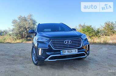 Внедорожник / Кроссовер Hyundai Santa FE 2017 в Одессе