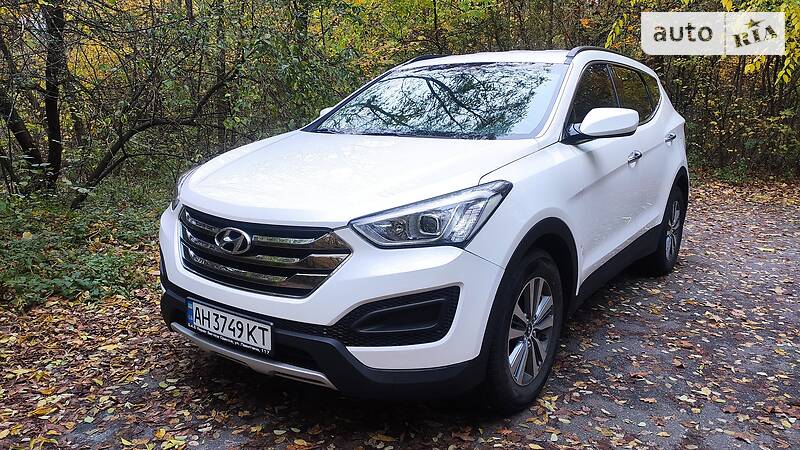Позашляховик / Кросовер Hyundai Santa FE 2014 в Києві
