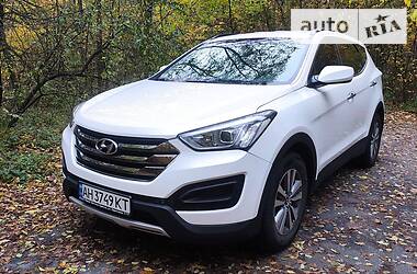 Внедорожник / Кроссовер Hyundai Santa FE 2014 в 