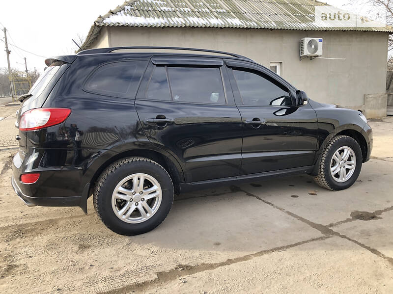 Внедорожник / Кроссовер Hyundai Santa FE 2012 в Умани