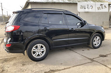 Позашляховик / Кросовер Hyundai Santa FE 2012 в 