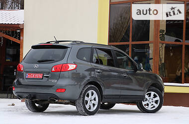 Внедорожник / Кроссовер Hyundai Santa FE 2009 в Трускавце