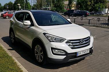 Внедорожник / Кроссовер Hyundai Santa FE 2013 в Харькове