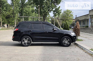 Позашляховик / Кросовер Hyundai Santa FE 2012 в 