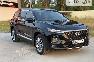 Позашляховик / Кросовер Hyundai Santa FE 2019 в Черкасах