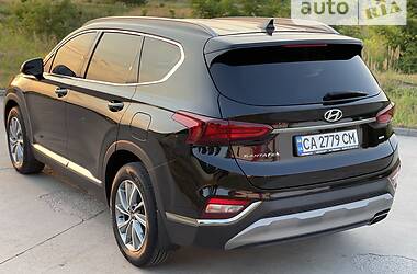 Позашляховик / Кросовер Hyundai Santa FE 2019 в Черкасах