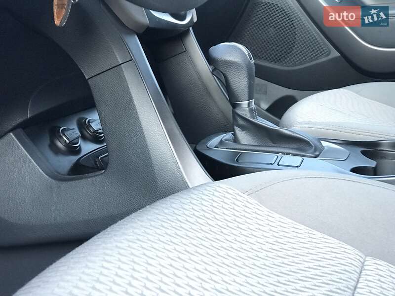 Позашляховик / Кросовер Hyundai Santa FE 2013 в Львові фото 21 Позашляховик / Кросовер Hyundai Santa FE 2013 в Львові