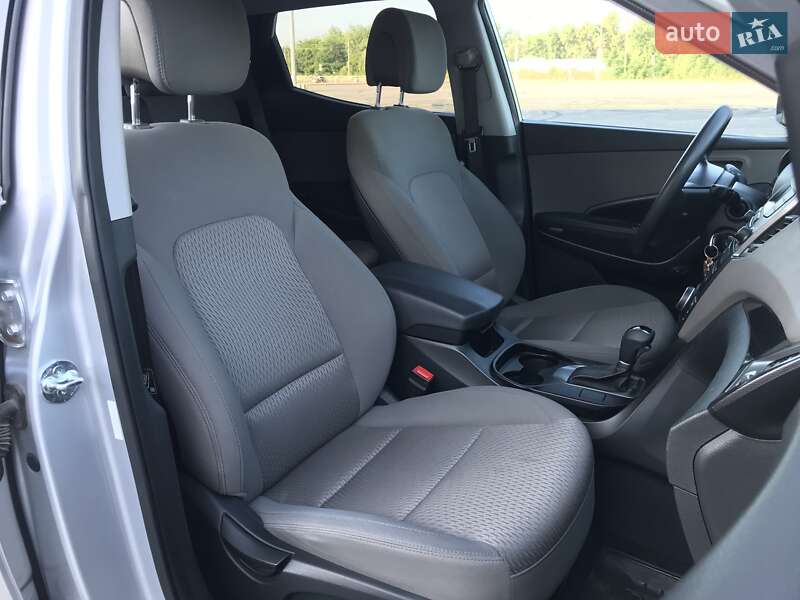 Позашляховик / Кросовер Hyundai Santa FE 2013 в Львові фото 27 Позашляховик / Кросовер Hyundai Santa FE 2013 в Львові