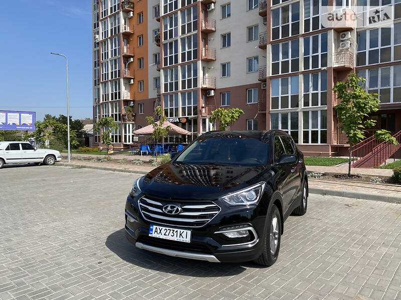 Позашляховик / Кросовер Hyundai Santa FE 2016 в Миколаєві