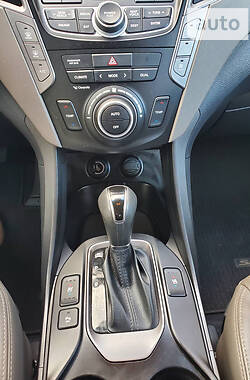Позашляховик / Кросовер Hyundai Santa FE 2014 в Коломиї