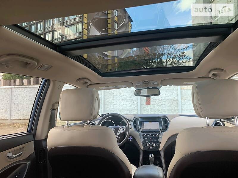 Внедорожник / Кроссовер Hyundai Santa FE 2017 в Черноморске