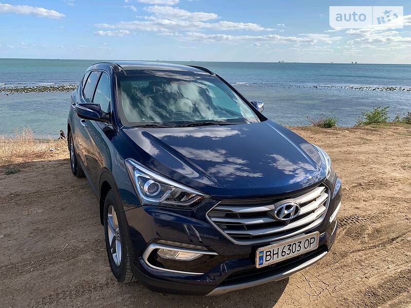 Внедорожник / Кроссовер Hyundai Santa FE 2017 в Черноморске