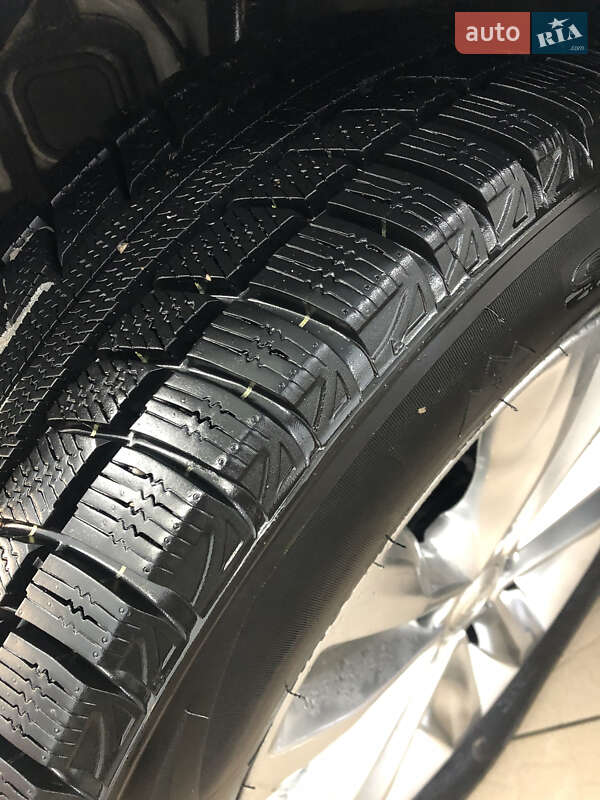 Позашляховик / Кросовер Hyundai Santa FE 2016 в Києві