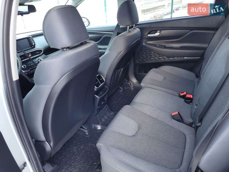 Позашляховик / Кросовер Hyundai Santa FE 2018 в Коломиї