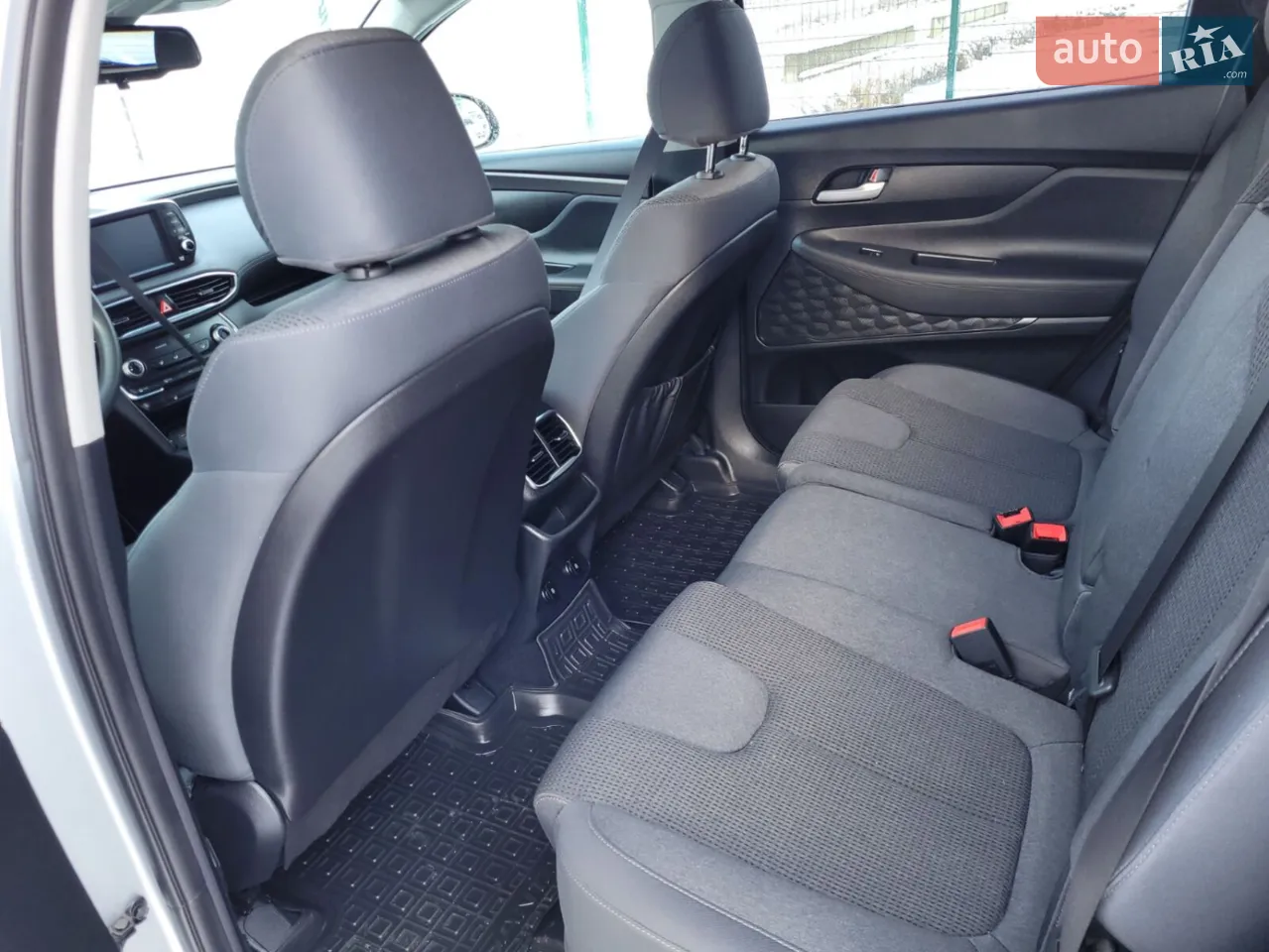 2018 Hyundai Santa Fe - мініатюра 3