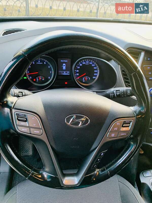 Позашляховик / Кросовер Hyundai Santa FE 2013 в Очакові