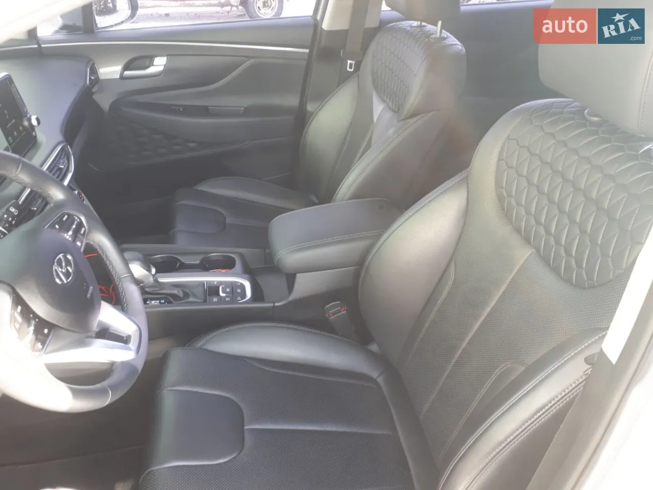 2018 Hyundai Santa Fe - мініатюра 26