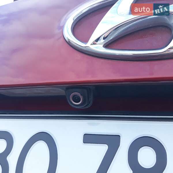 Внедорожник / Кроссовер Hyundai Santa FE 2017 в Тернополе