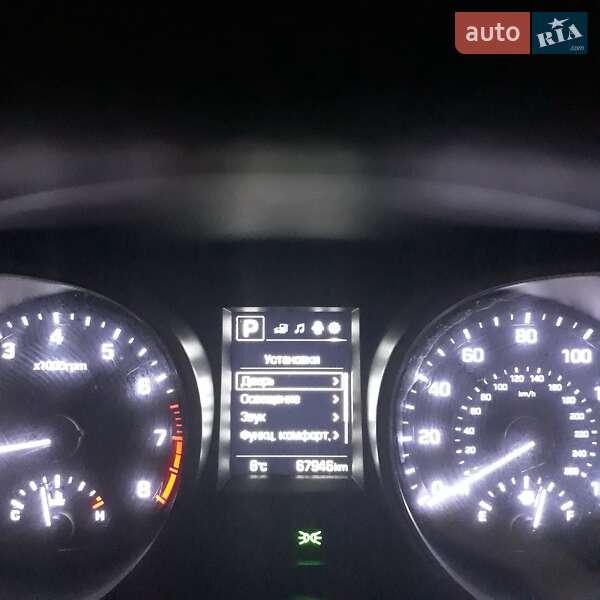 Внедорожник / Кроссовер Hyundai Santa FE 2017 в Тернополе