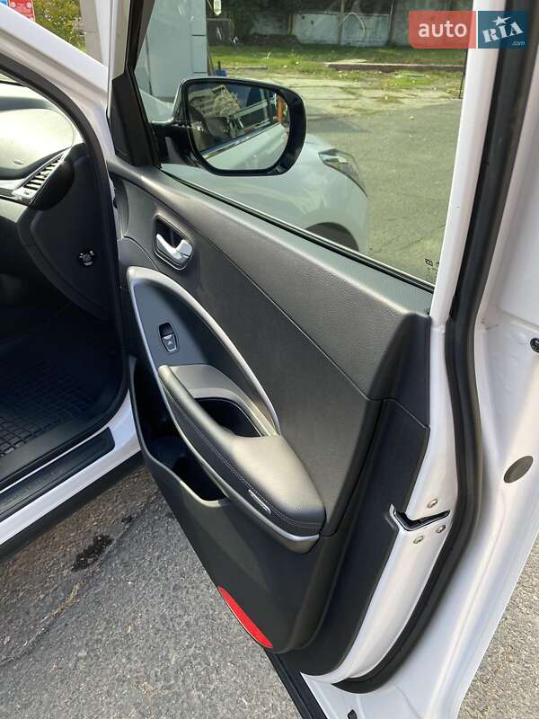 Позашляховик / Кросовер Hyundai Santa FE 2014 в Одесі