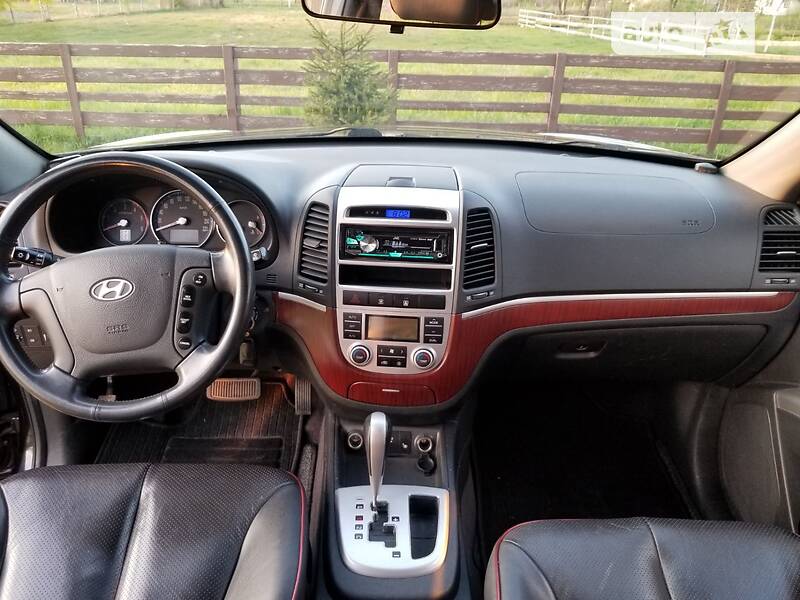 Позашляховик / Кросовер Hyundai Santa FE 2006 в Сарнах