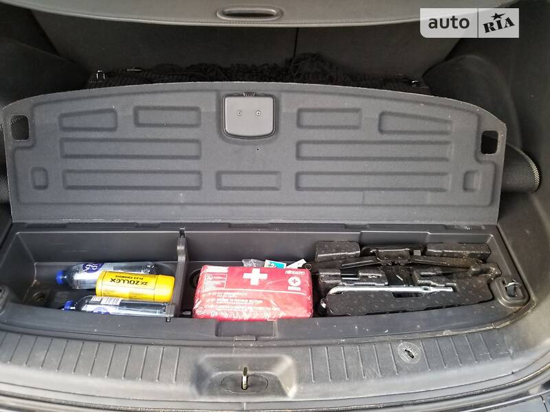 Позашляховик / Кросовер Hyundai Santa FE 2006 в Сарнах