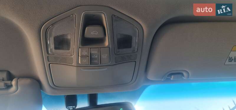 Позашляховик / Кросовер Hyundai Santa FE 2017 в Луцьку