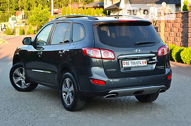 Внедорожник / Кроссовер Hyundai Santa FE 2013 в Ровно