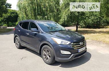 Позашляховик / Кросовер Hyundai Santa FE 2013 в Києві