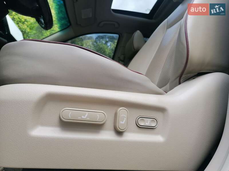 Внедорожник / Кроссовер Hyundai Santa FE 2007 в Краснограде фото 7 Внедорожник / Кроссовер Hyundai Santa FE 2007 в Краснограде