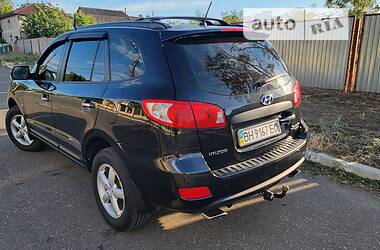 Позашляховик / Кросовер Hyundai Santa FE 2008 в 