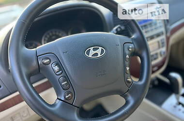 Позашляховик / Кросовер Hyundai Santa FE 2007 в Рівному