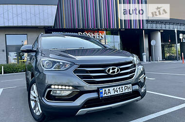 Внедорожник / Кроссовер Hyundai Santa FE 2016 в Киеве